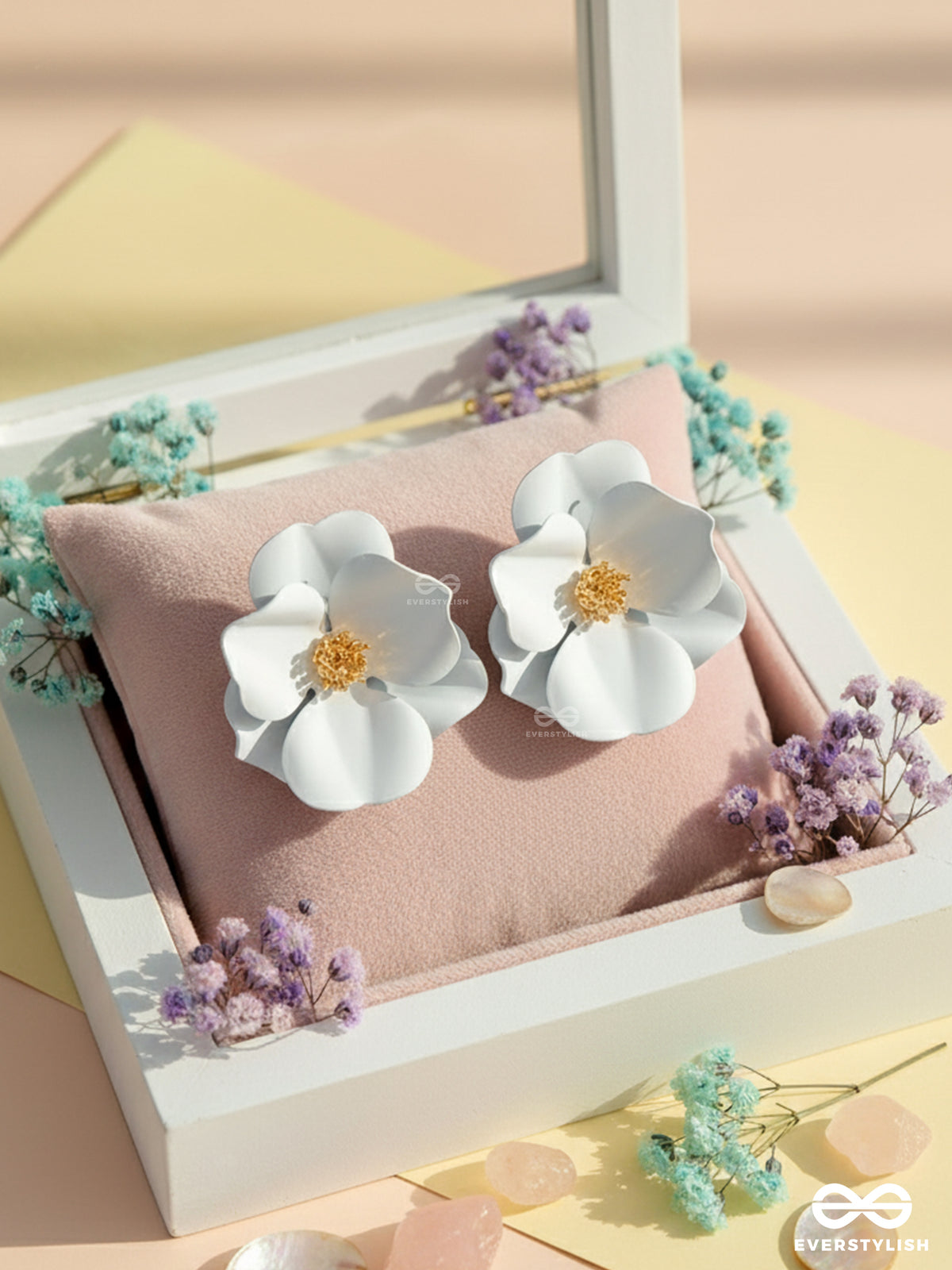 The Poised Periwinkles - Statement Floral Studs (Snow)