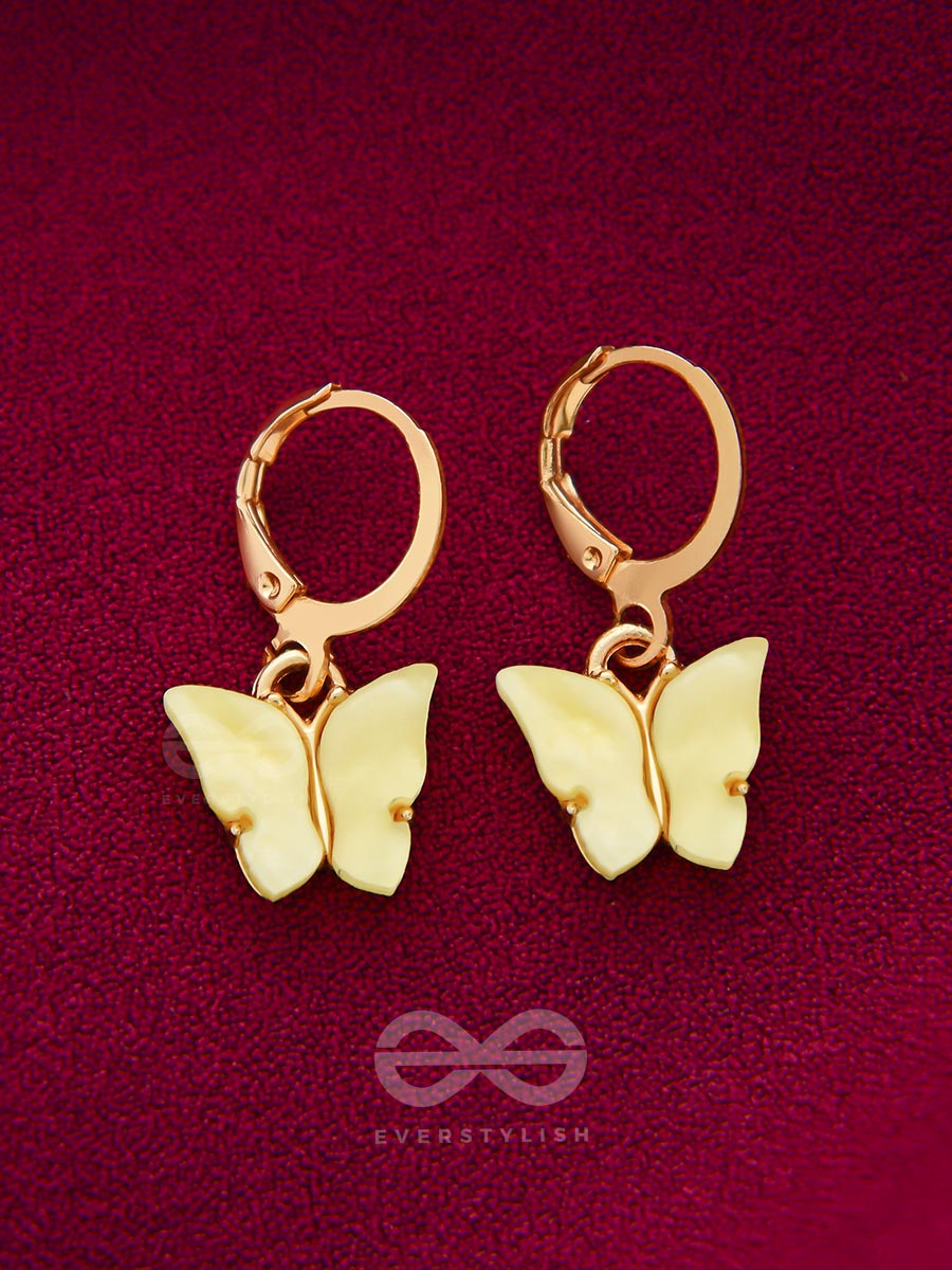 Take The Sky Like A Butterfly - Cute Golden Dangler Earrings (Light Yellow)