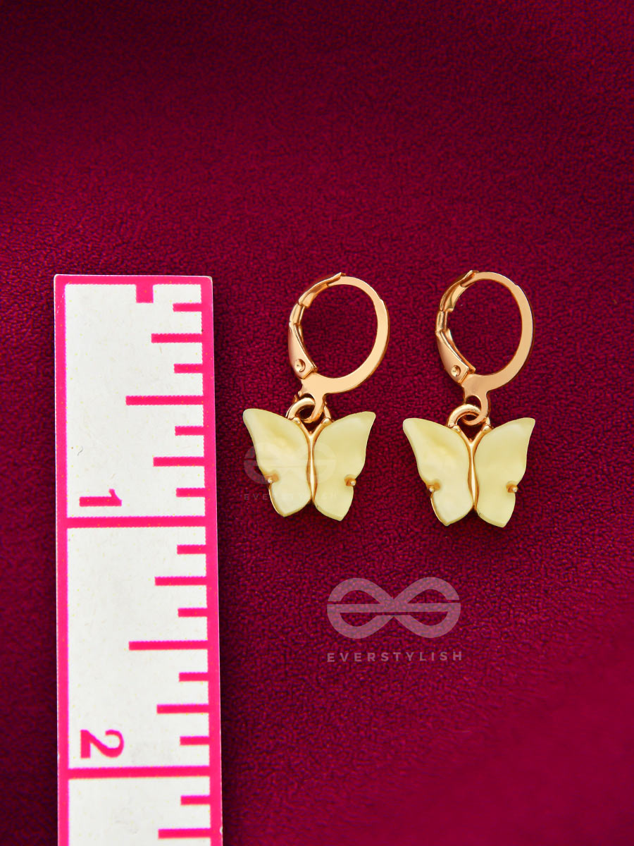Take The Sky Like A Butterfly - Cute Golden Dangler Earrings (Light Yellow)