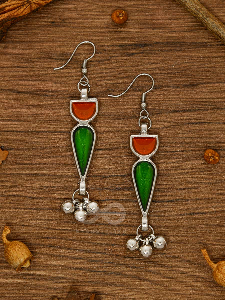 The Bohemian Jaw Droppers - Statement Set Of Meenakari Neckpiece And Earrings (Orange-Green)