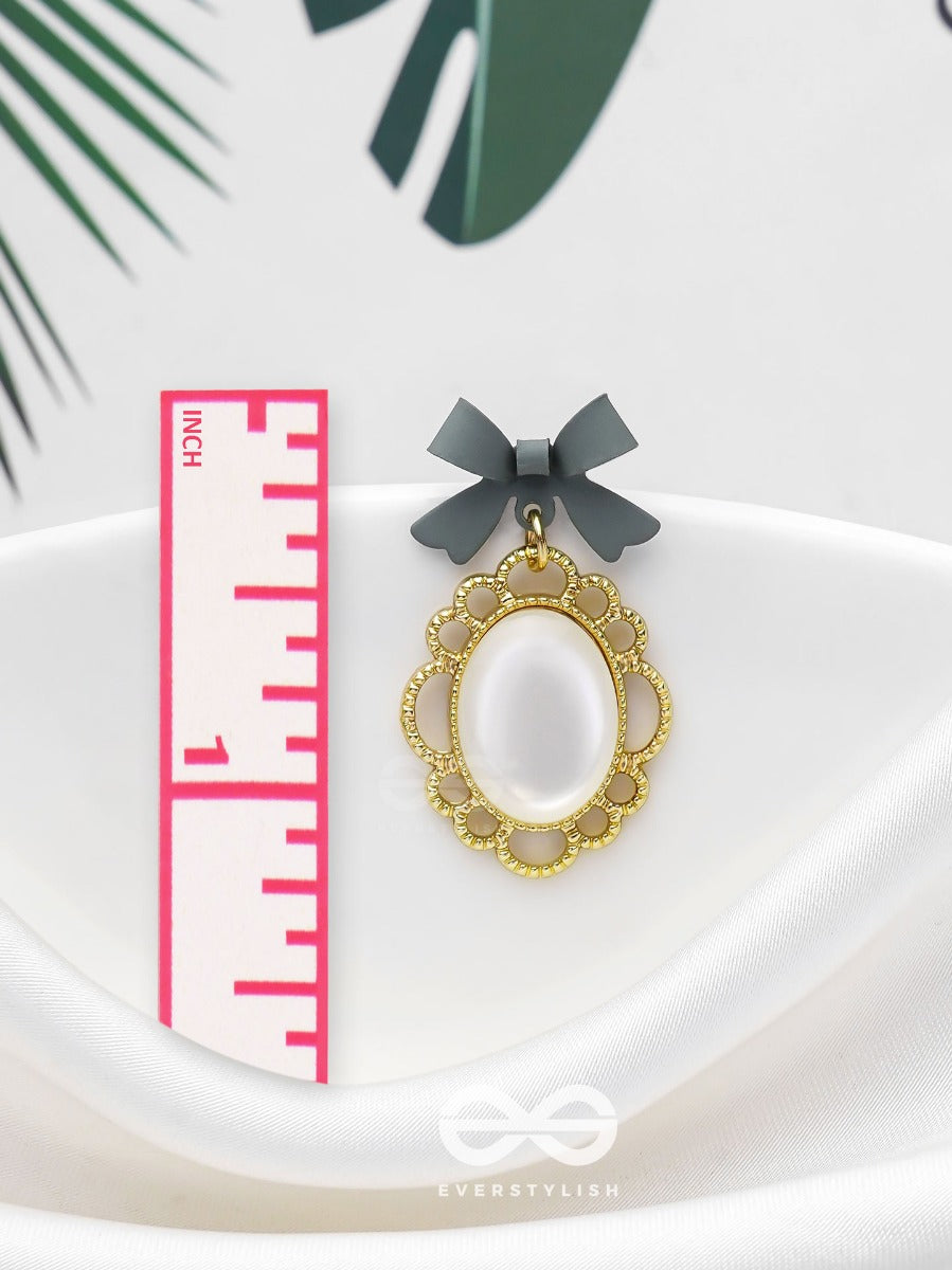 Princess Bow Frames- Grey And Golden Earrings
