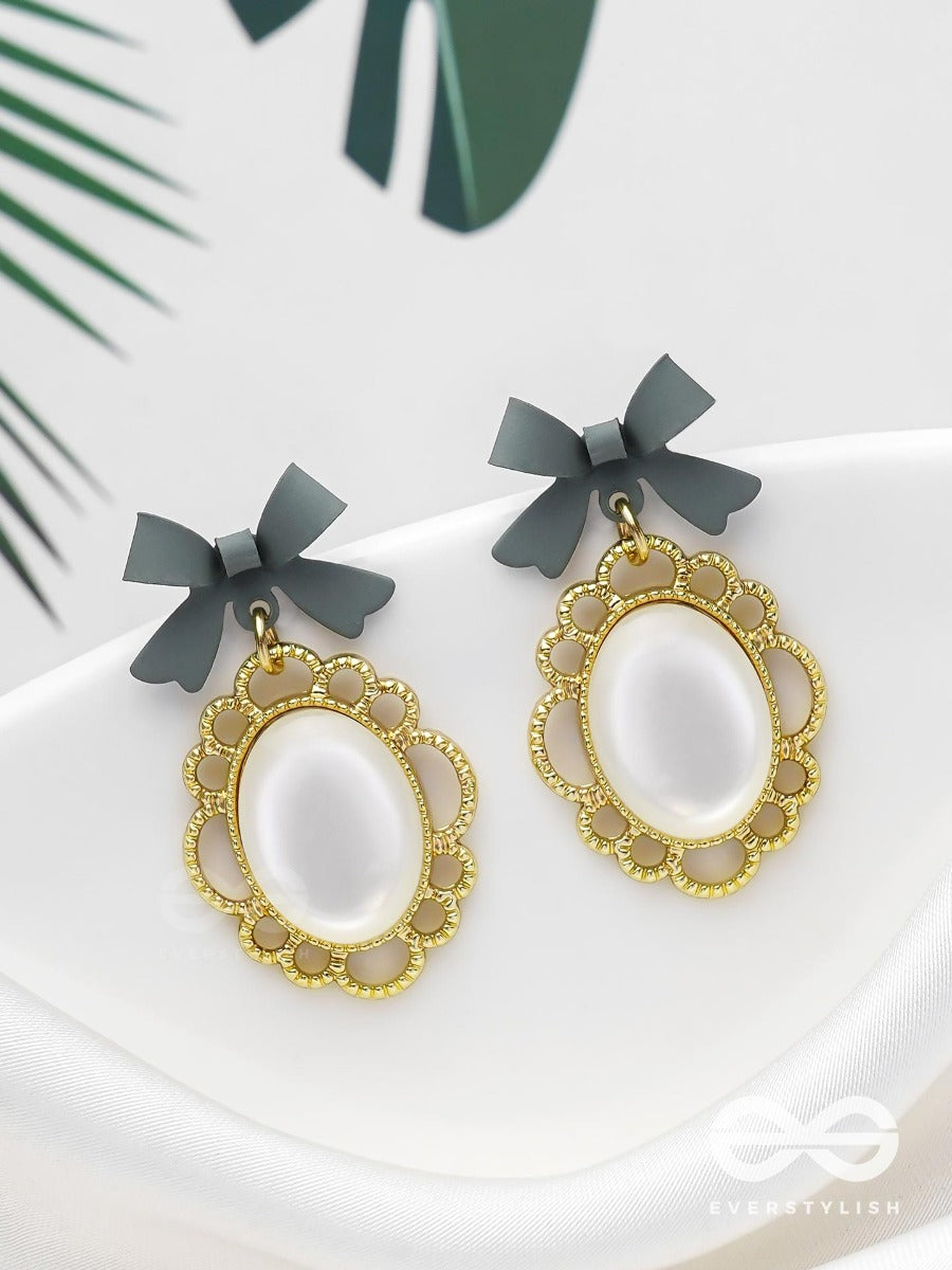 Princess Bow Frames- Grey And Golden Earrings