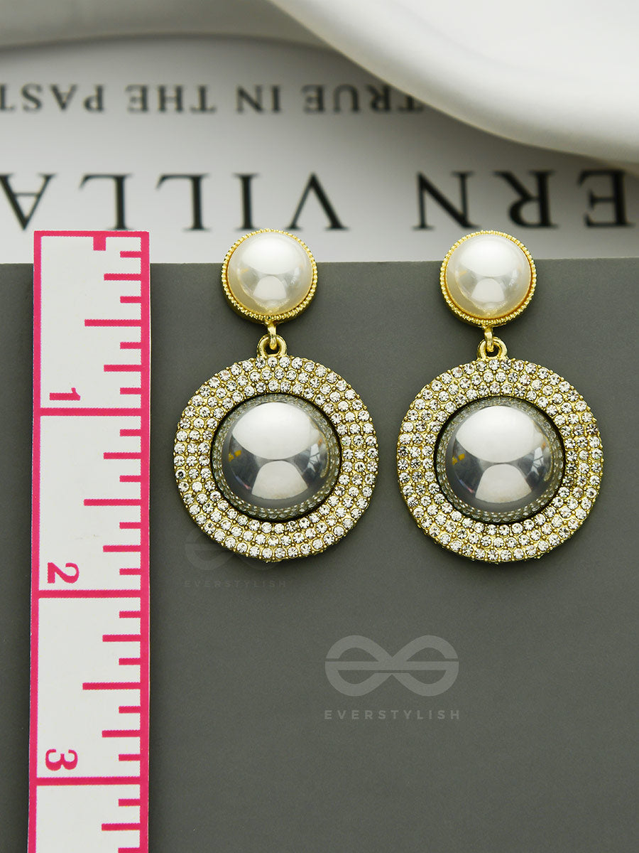 The Ashen Sun- Rhinestones Studded Grey And White Pearl Earrings