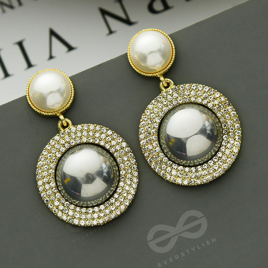 The Ashen Sun- Rhinestones Studded Grey And White Pearl Earrings