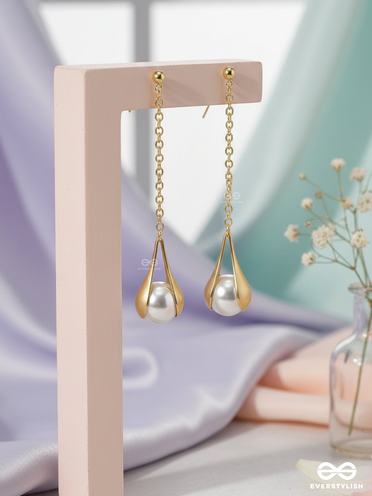 The Hanging Moon- Golden Pearl Earrings
