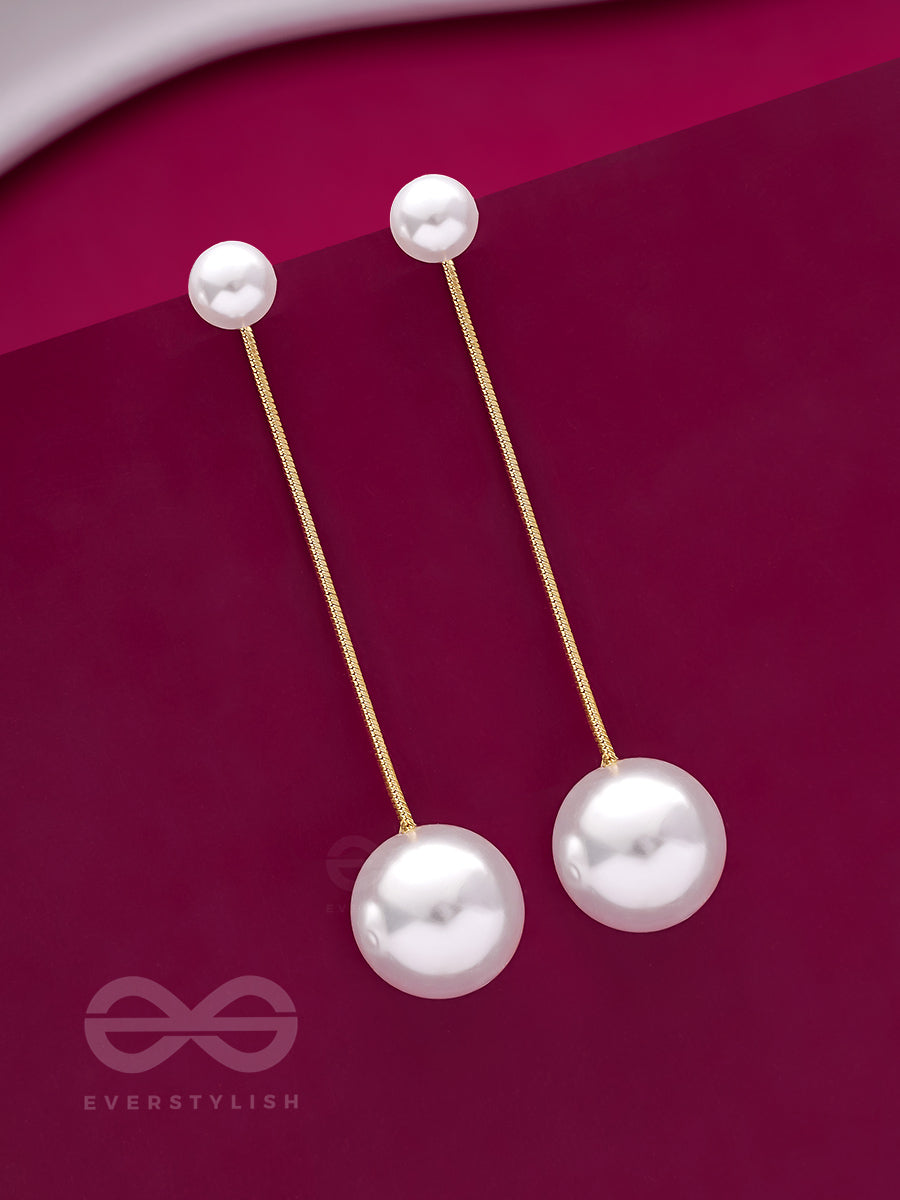 The Pearly Reflection- Golden Pearl Earrings