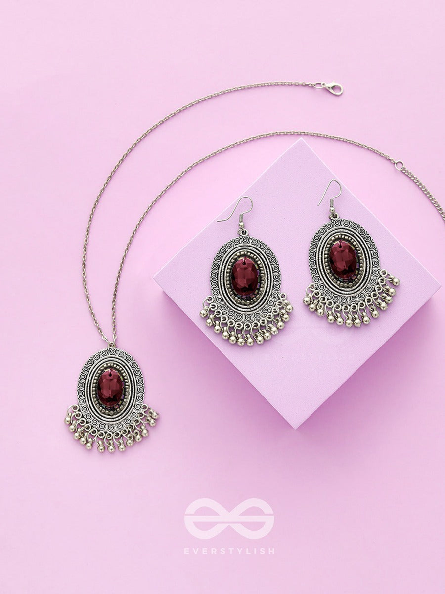 The Victorian Spell - Purple Crystals Silver Necklace And Earrings Set