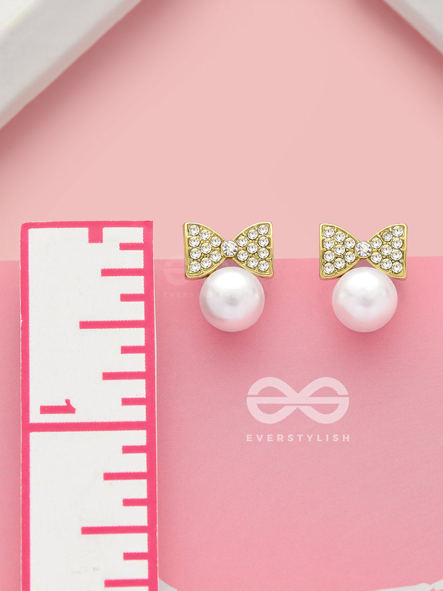 Bow-Toons- Golden Rhinestones And Pearl Earrings