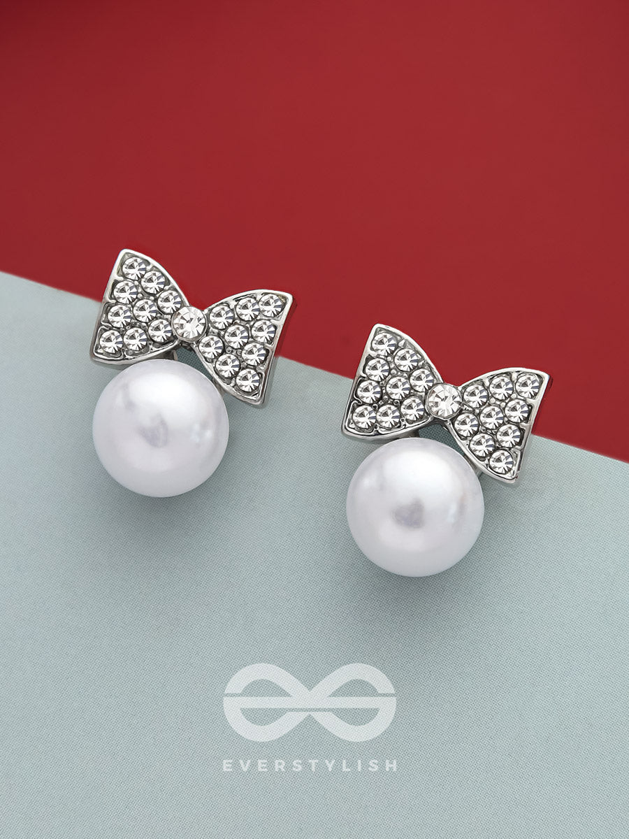 Bow-Toons- Silver Rhinestones And Pearl Earrings