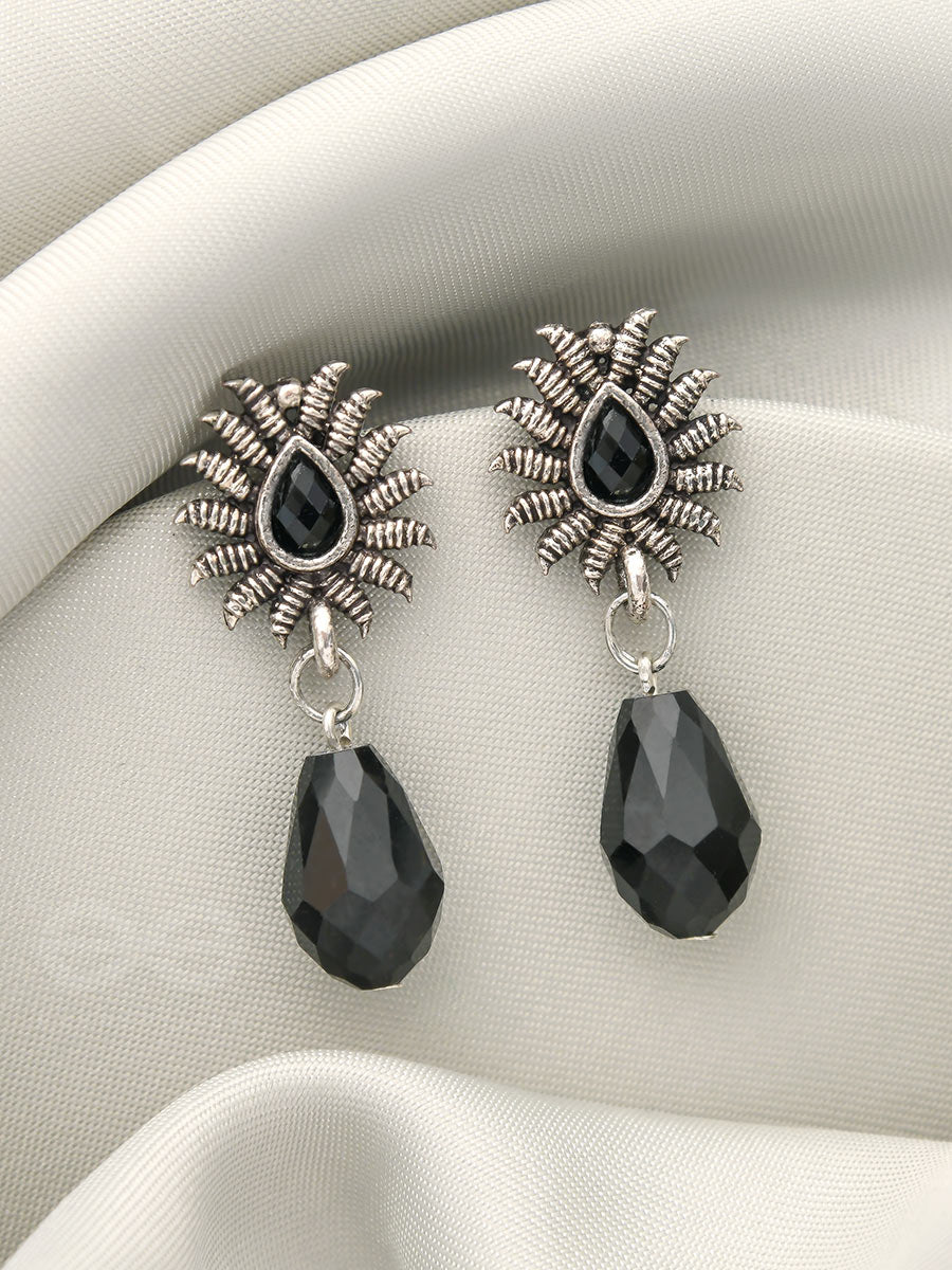 Drops Of Light- Tiny Trinket Earrings (Midnight Black)