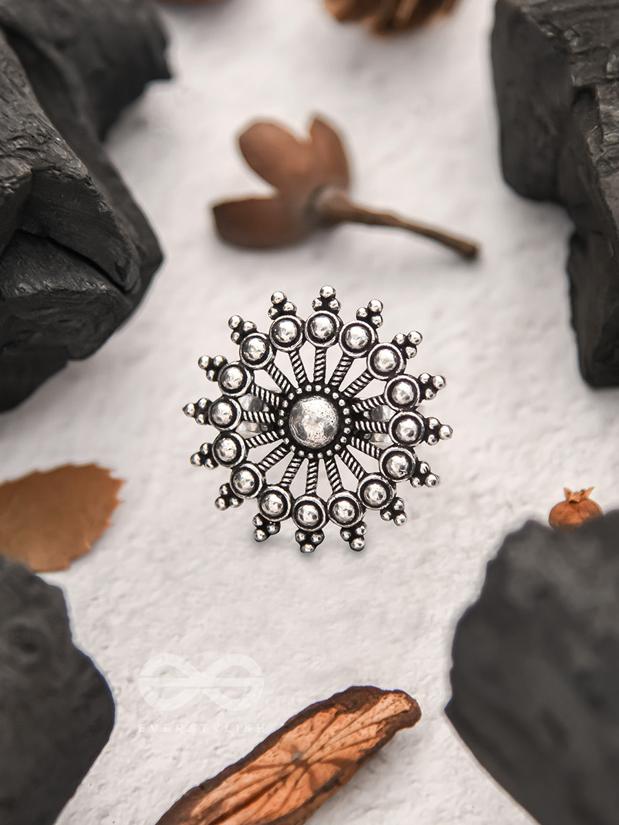 The Moon Glare- Oxidised Statement Ring