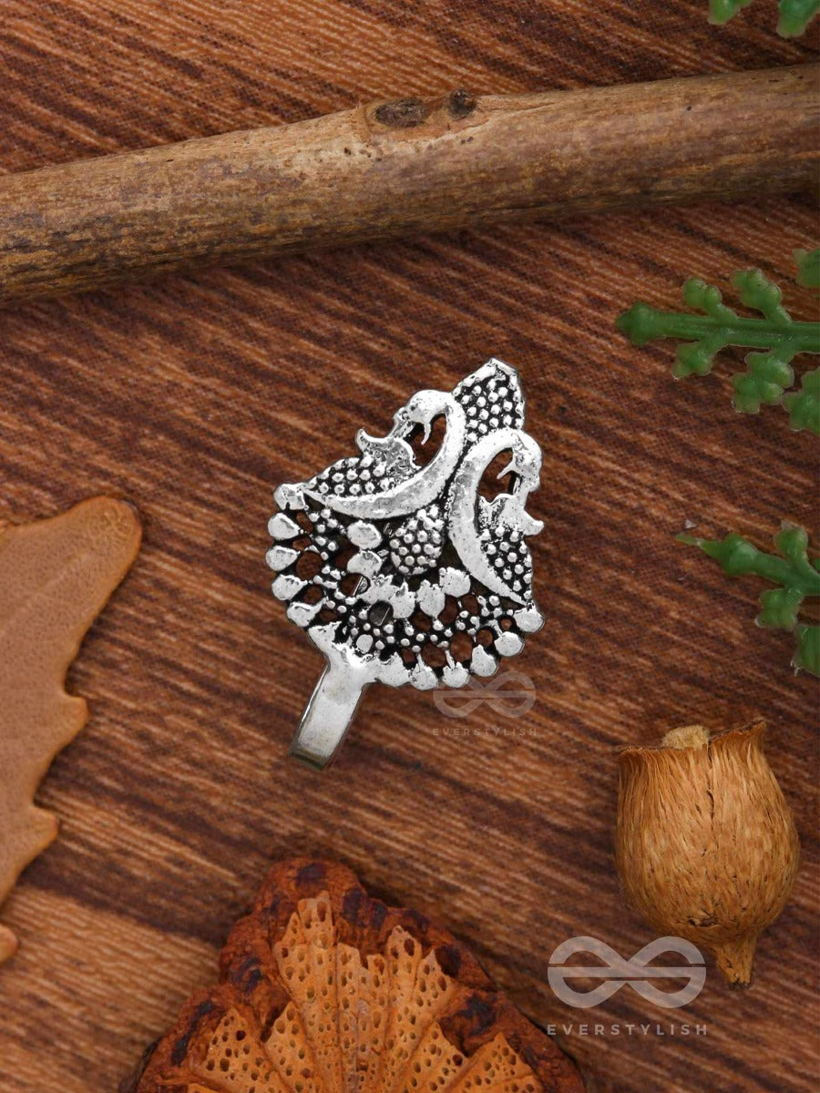 Birds Of Paradise - Oxidised Non-Pierced Nosering