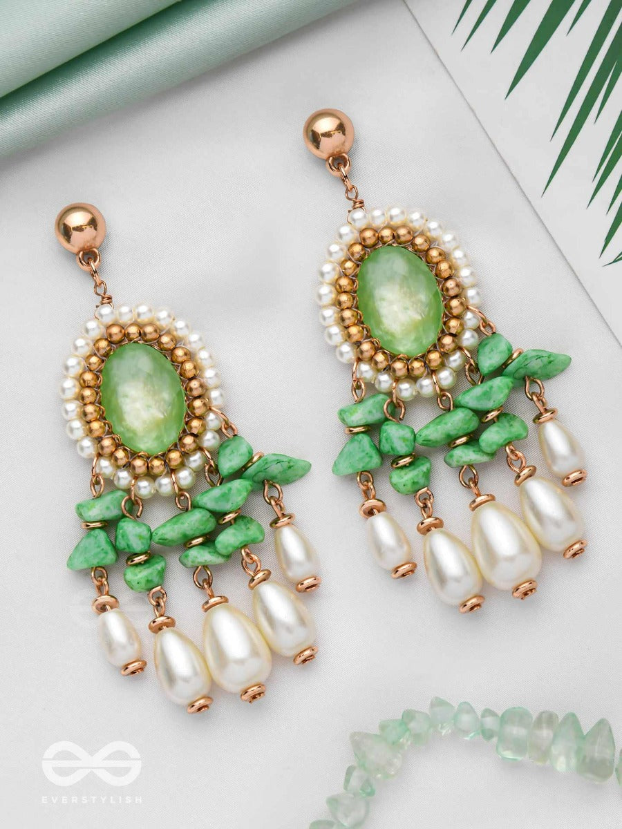 The Everlasting Elegance - Golden Embellished Earrings