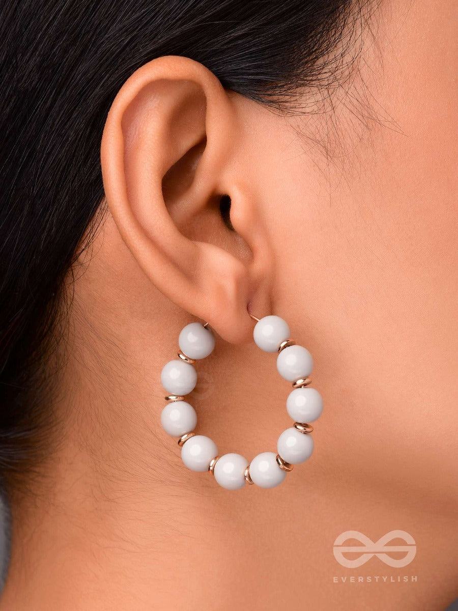 The Rainy Shadows - Classic Hoop Earrings (Gray)