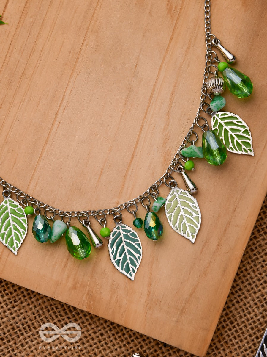 What A Re-Leaf - Green And Silver Neckpiece
