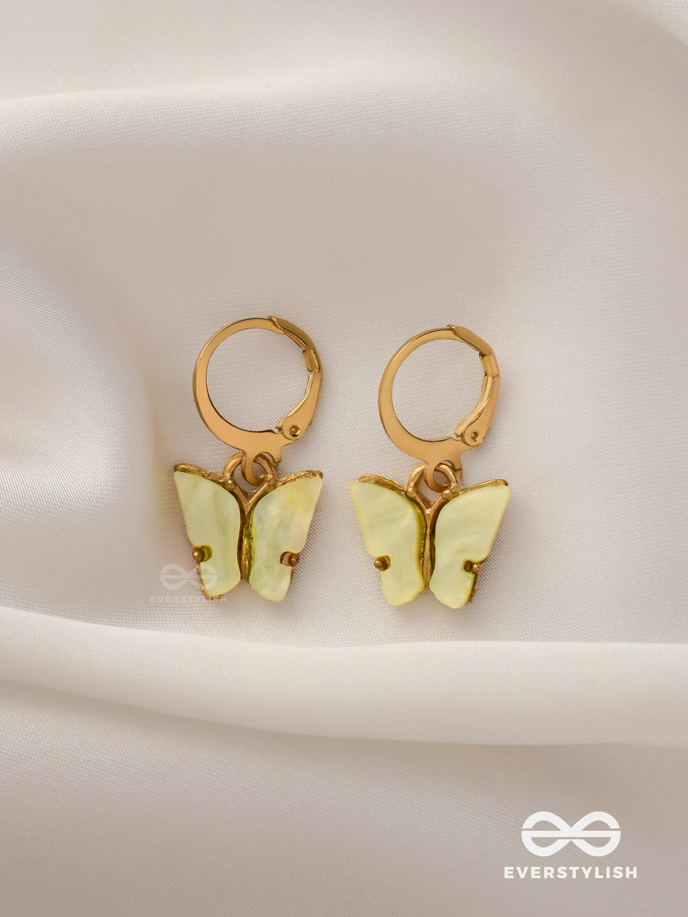 Take The Sky Like A Butterfly - Cute Golden Dangler Earrings (Lemon Yellow)