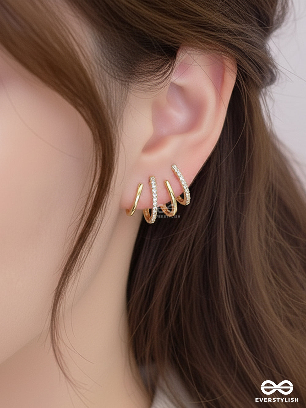 Claws Of Destiny - Golden Stud Earrings