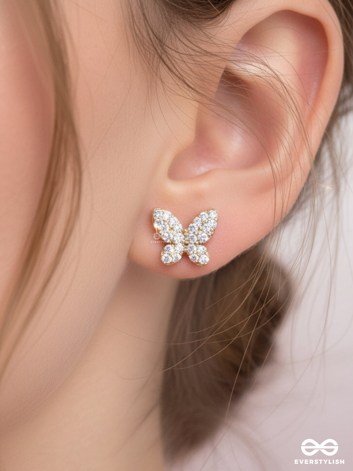In-Flight Delight - Golden Ear-Cuff & Stud-Earring
