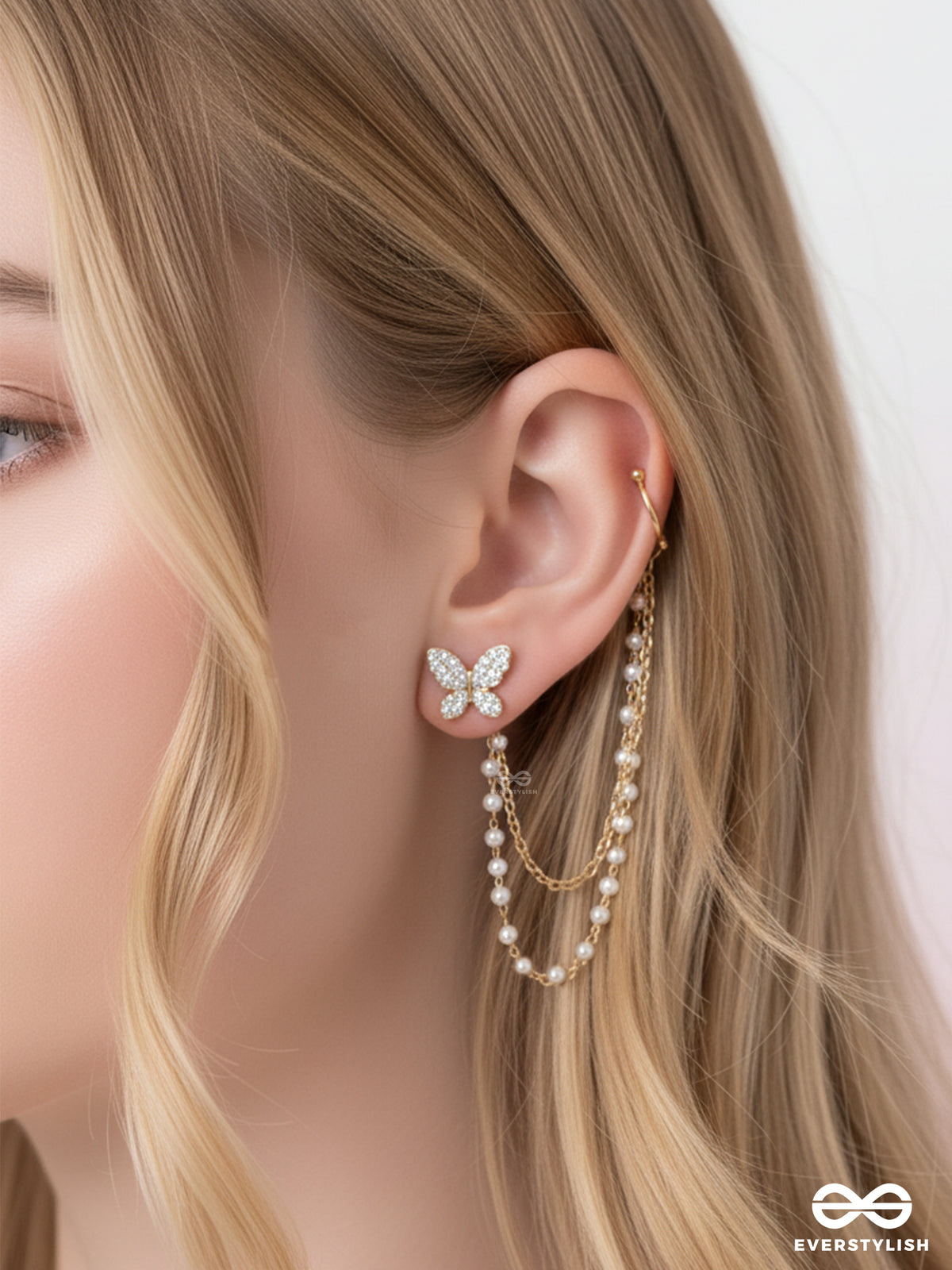 In-Flight Delight - Golden Ear-Cuff & Stud-Earring