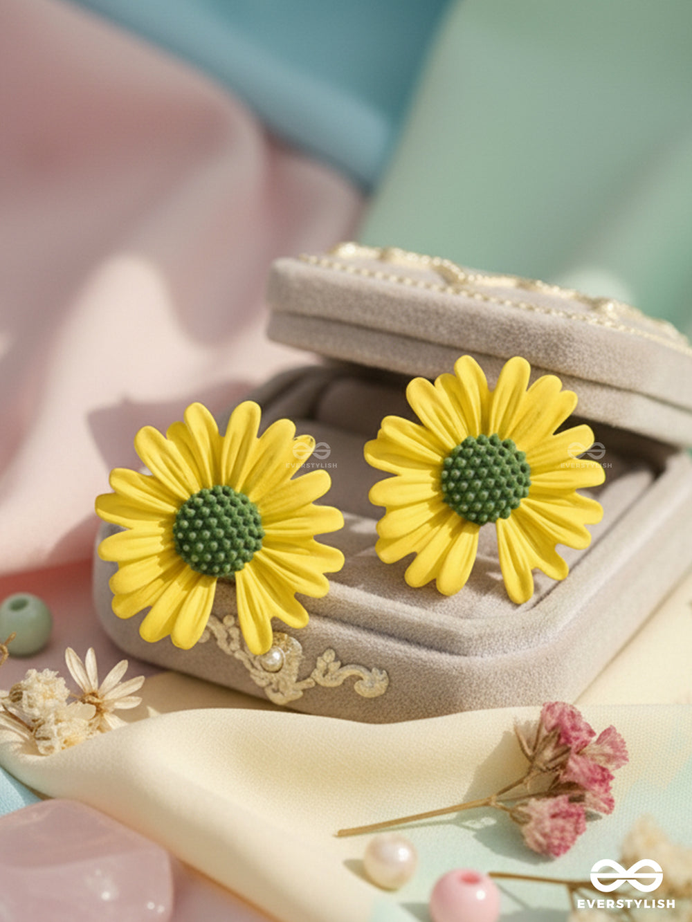 Forget-Me-Not - Casual Stud Earrings (Yellow)