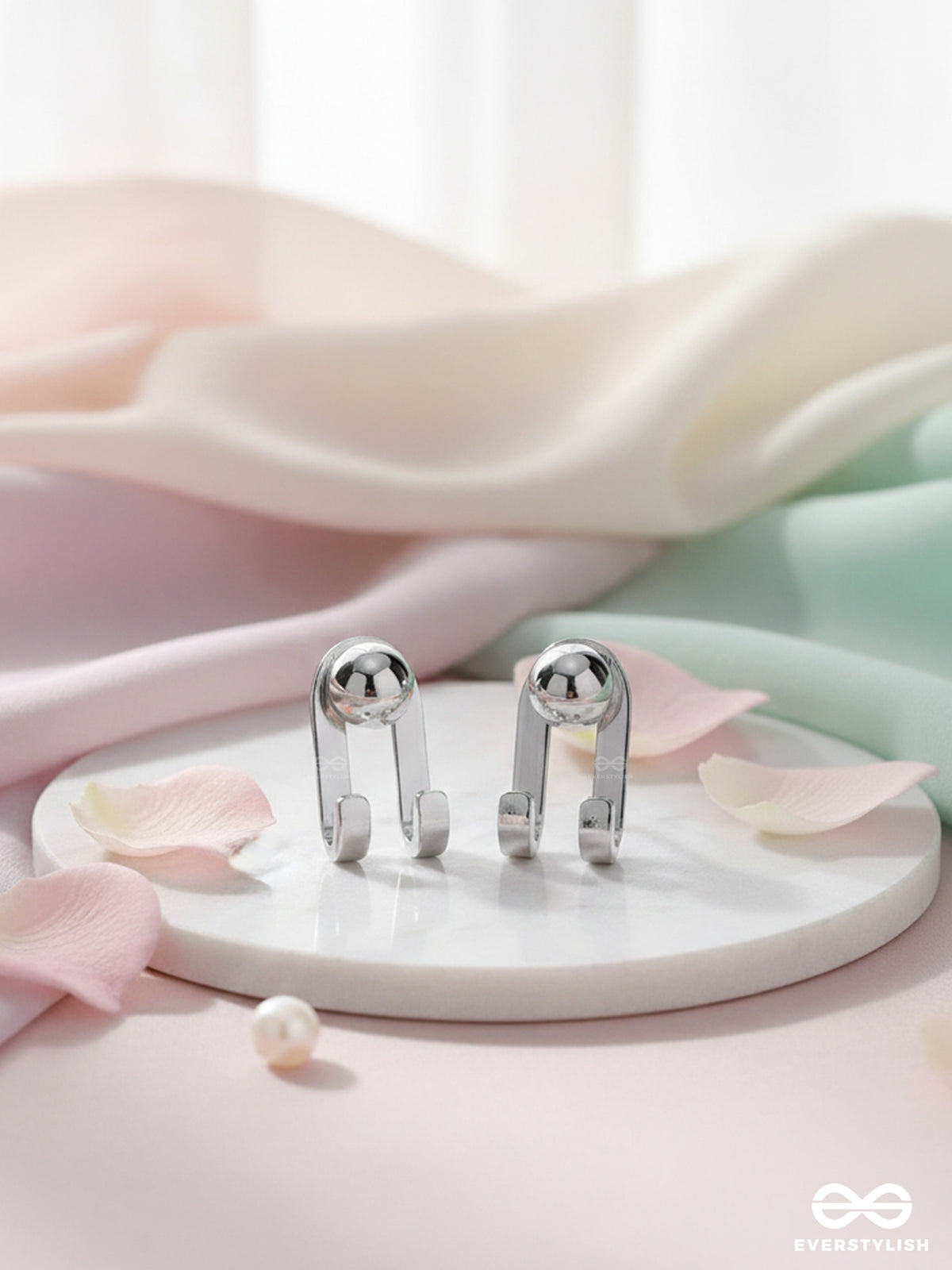 Gleaming Crescent - Silver Stud Earrings