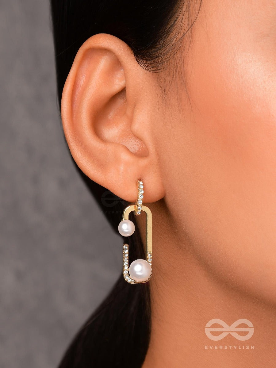 Interlocked Splendor - Golden Pearl Drop Earrings