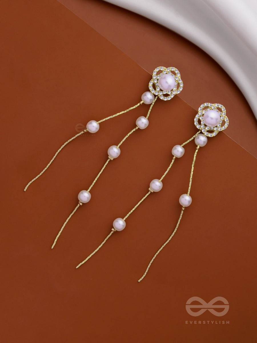Bloomin High - Golden Pearl Ear Jackets