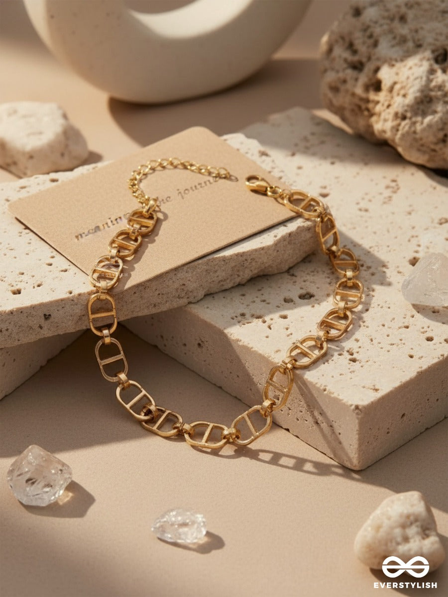 The Bold Impression - Golden Statement Neckpiece