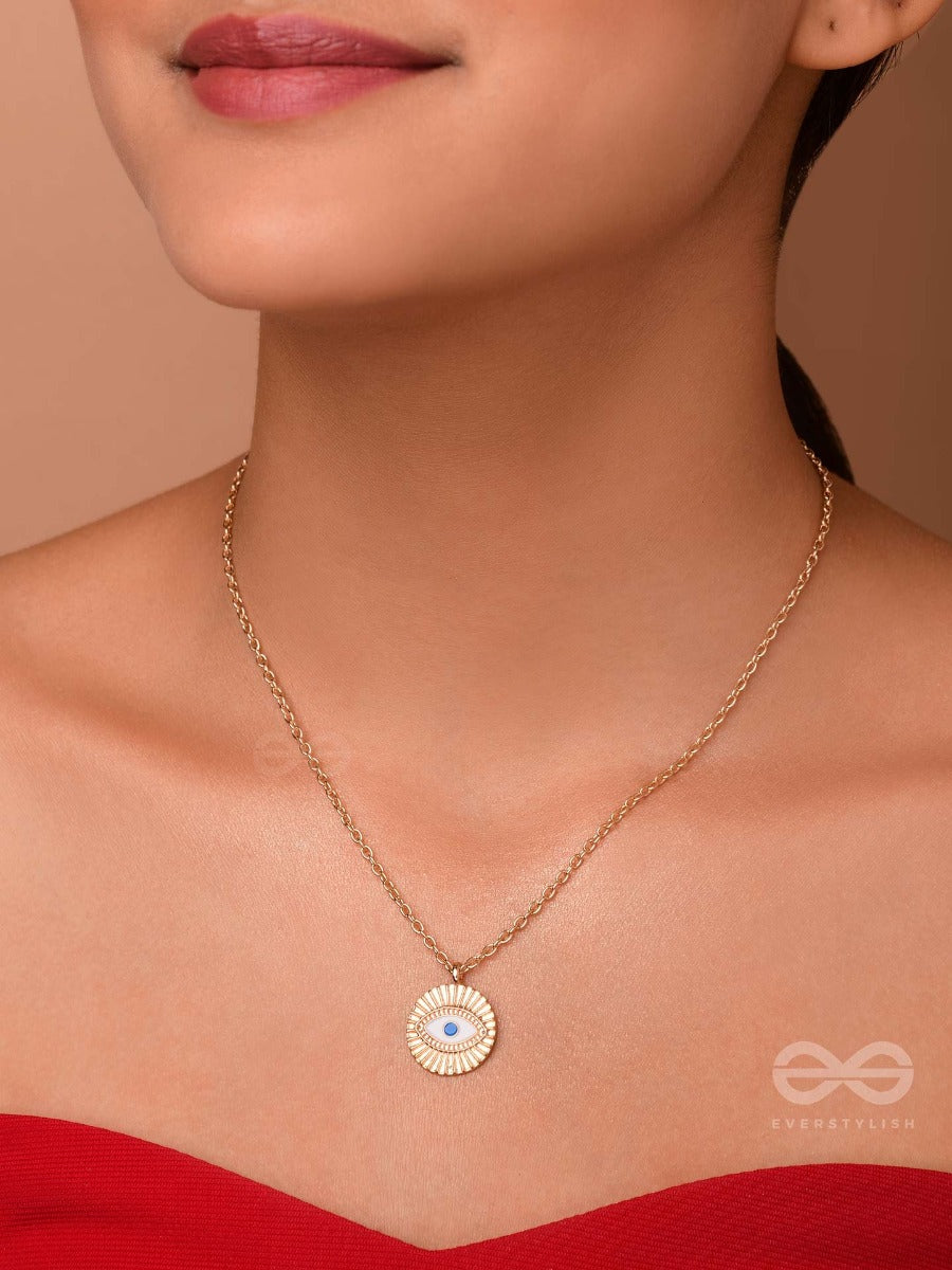 An Eye For An Eye - Golden Casual Neckpiece With Anti-Tarnish Coating
