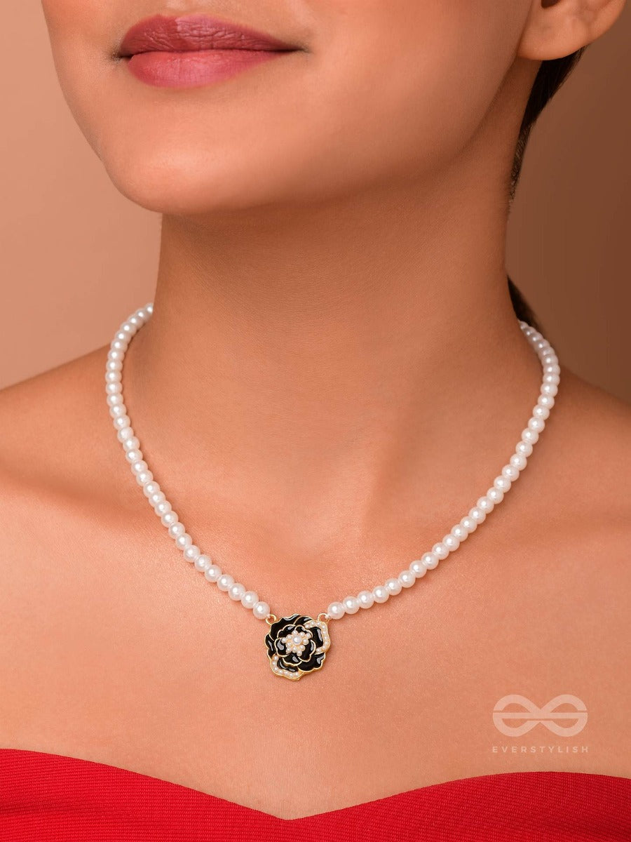 A Glistening Black Peony - Golden Pearl Neckpiece