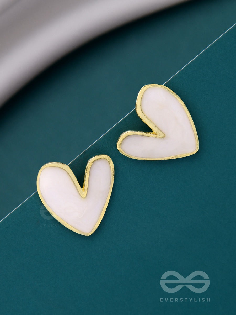 Lovebeatin Hearts - Cute Enamelled Studs (White)