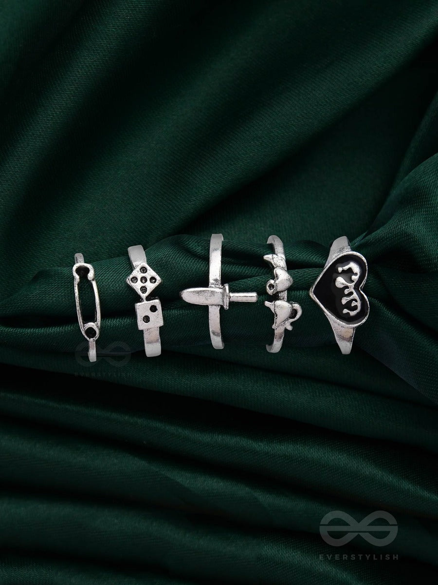 All About Love And War - Set Of 5 Silver Rings