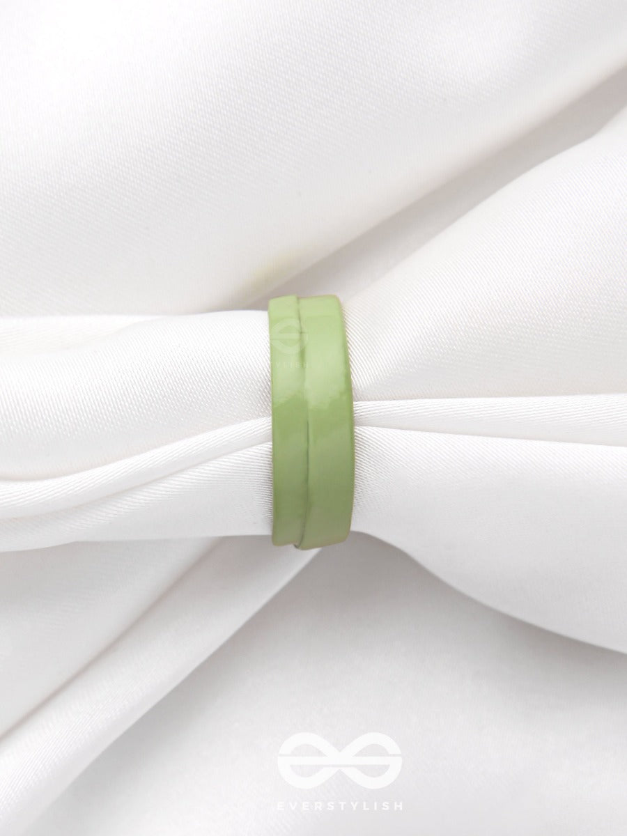 My Minty Lush - Adjustable Acrylic Ring