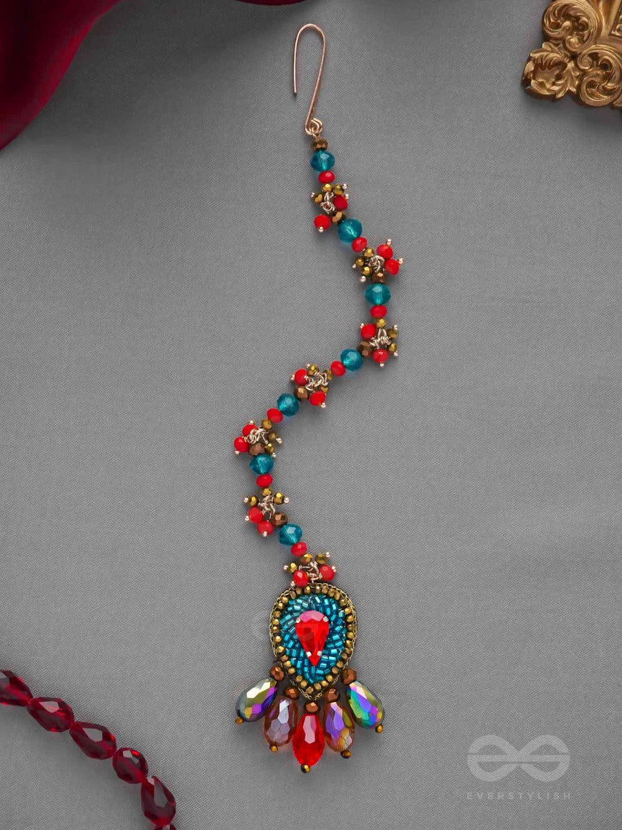 Komya - The Polished Charisma - Stone, Beads And Glass Drop Embroidered Maangtika