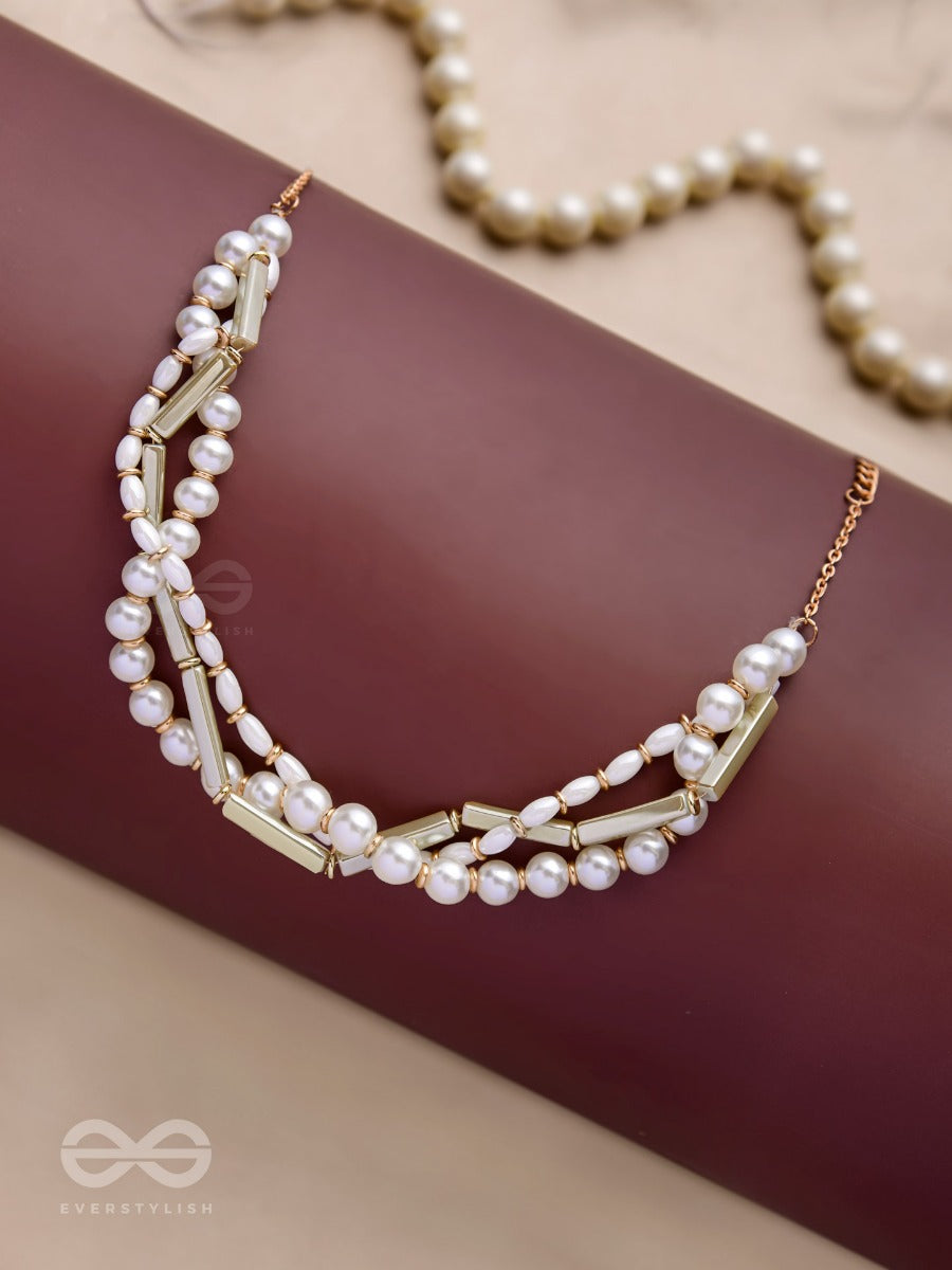 The Shoreline Shimmer - Golden Statement Neckpiece