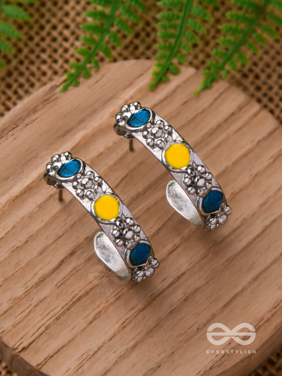 The Sapphire Sunshine - Casual Silver Earrings