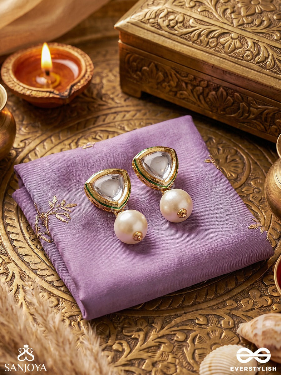 Adesa - Stellar Mirage - Golden Embellished Polki And Kundan Earrings