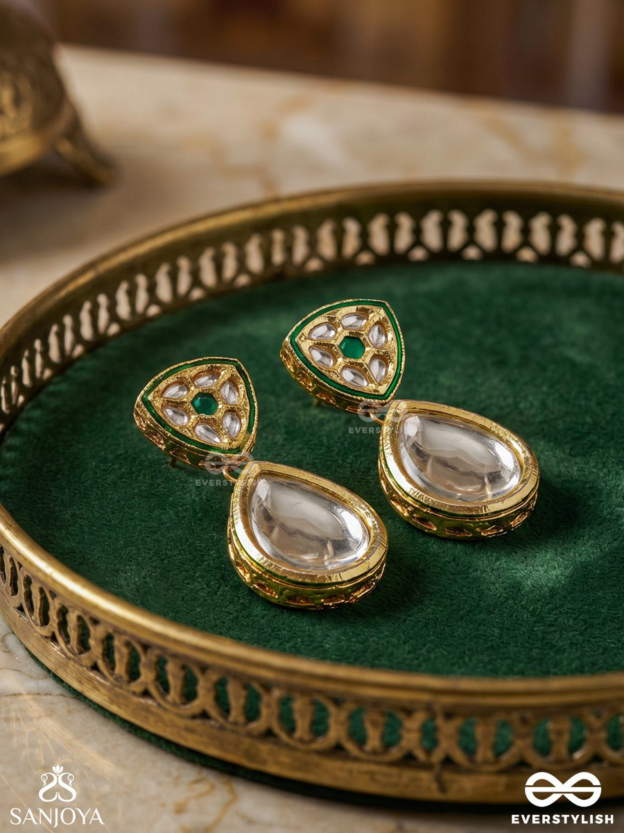 Harinmani - The Emerald Cut - Golden Embellished Polki And Kundan Earrings