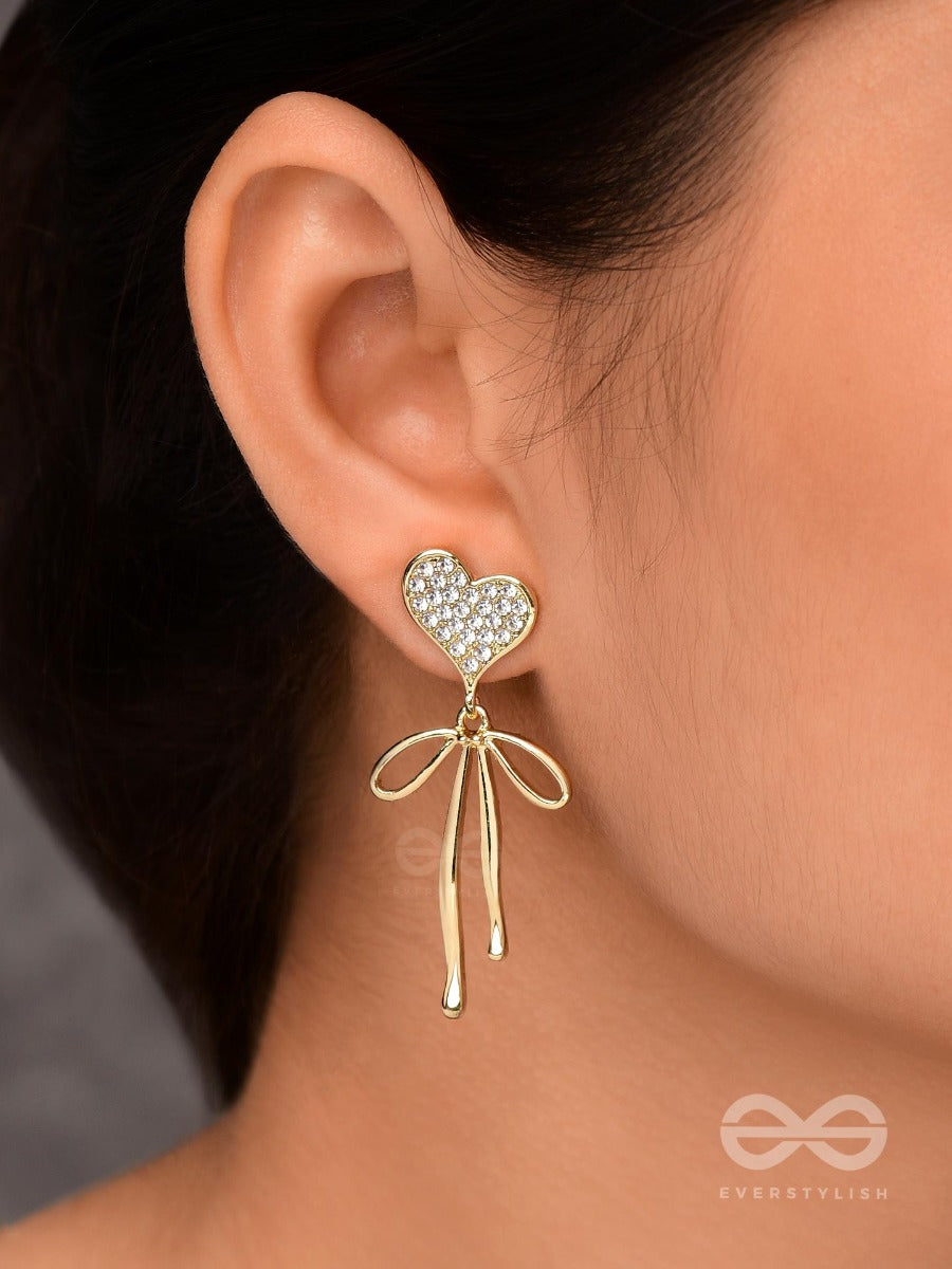 Lustrous Loveblooms - Golden Sparkling Earrings