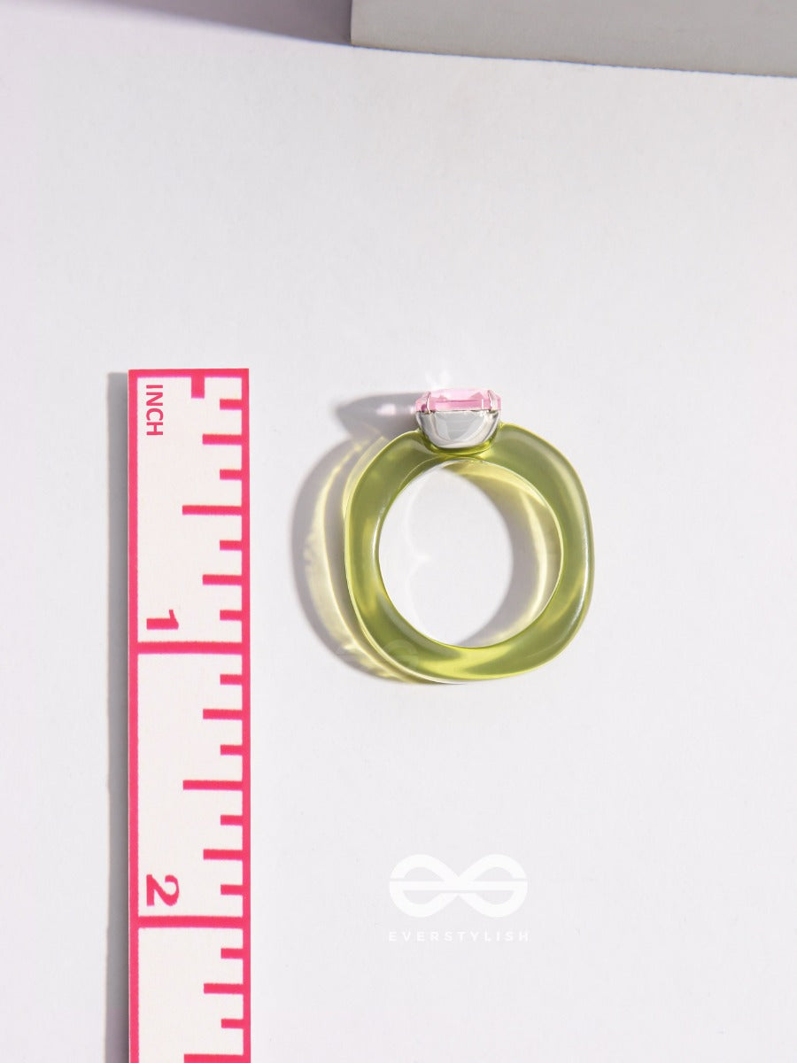 Springtime Sparklers - Statement Acrylic Ring