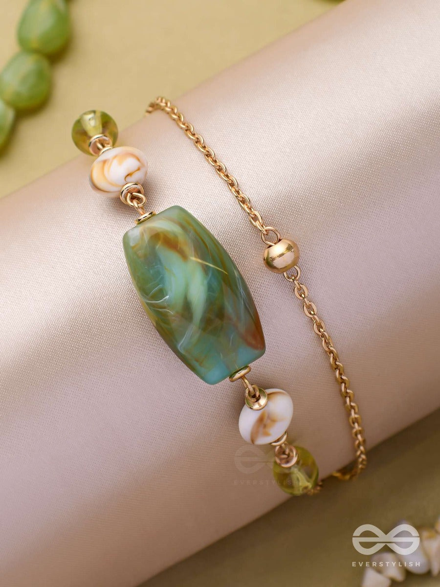 Mossy Marbles - Golden Embellished Multilayer Sandstone Bracelet