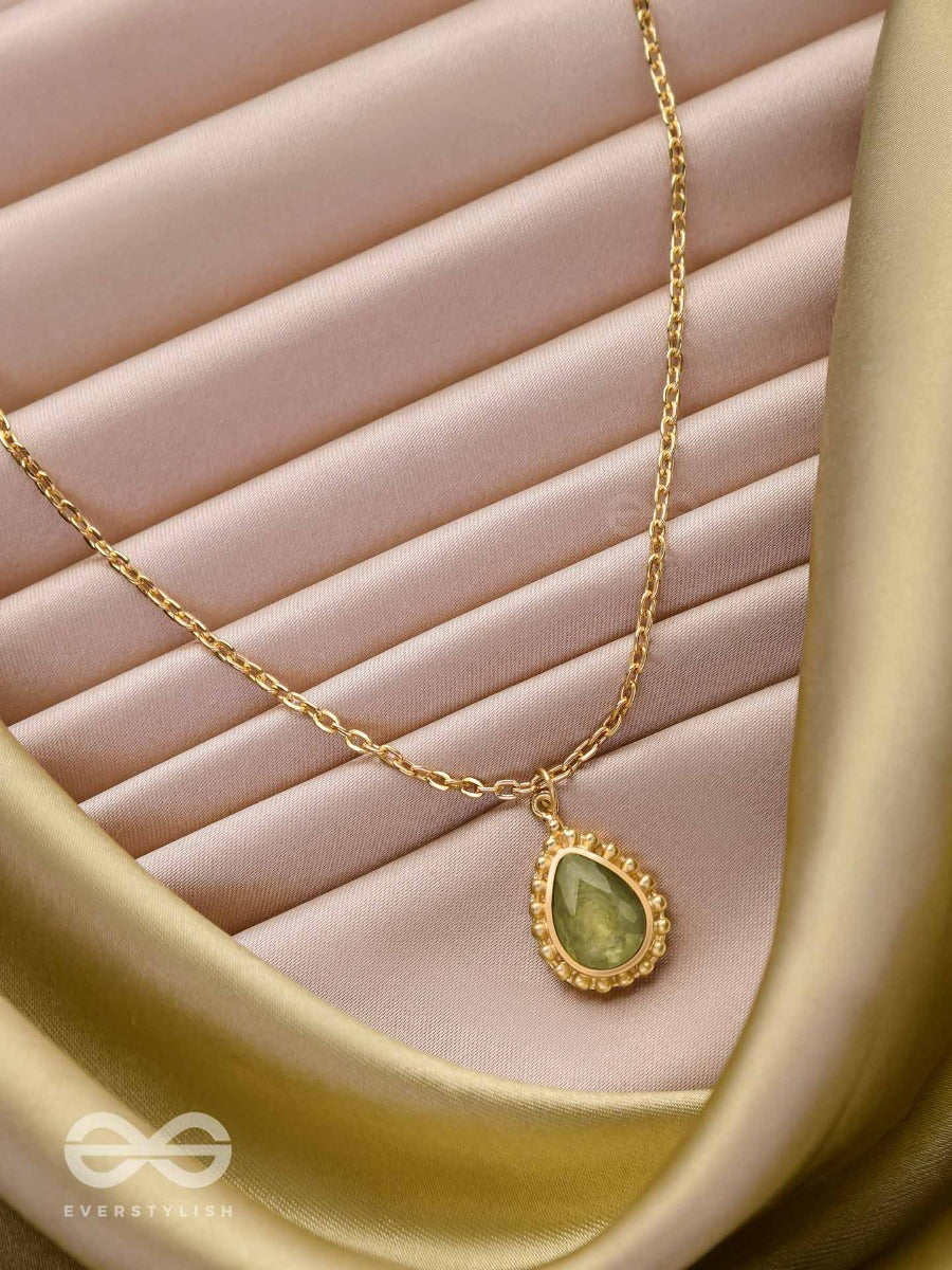 Dewdrop Enchantment - Golden Embellished Neckpiece With Anti-Tarnish Coating