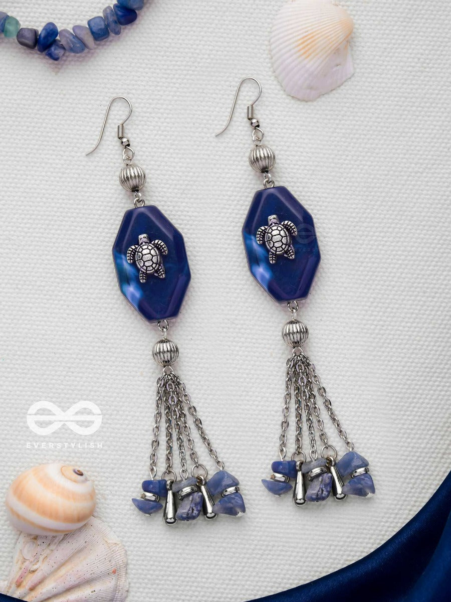 Turtle Tidings - Oxidised Embellished Earrings