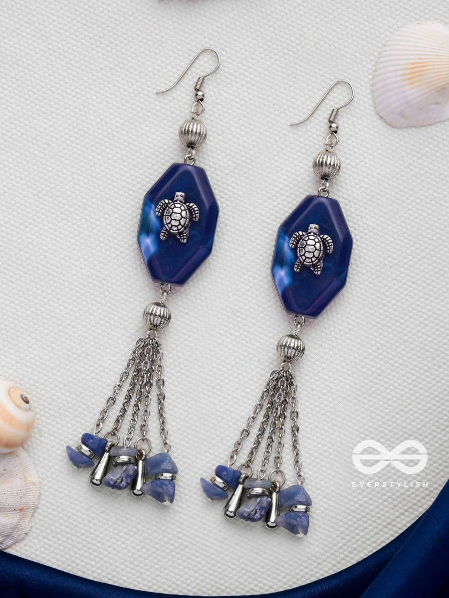 Turtle Tidings - Oxidised Embellished Earrings