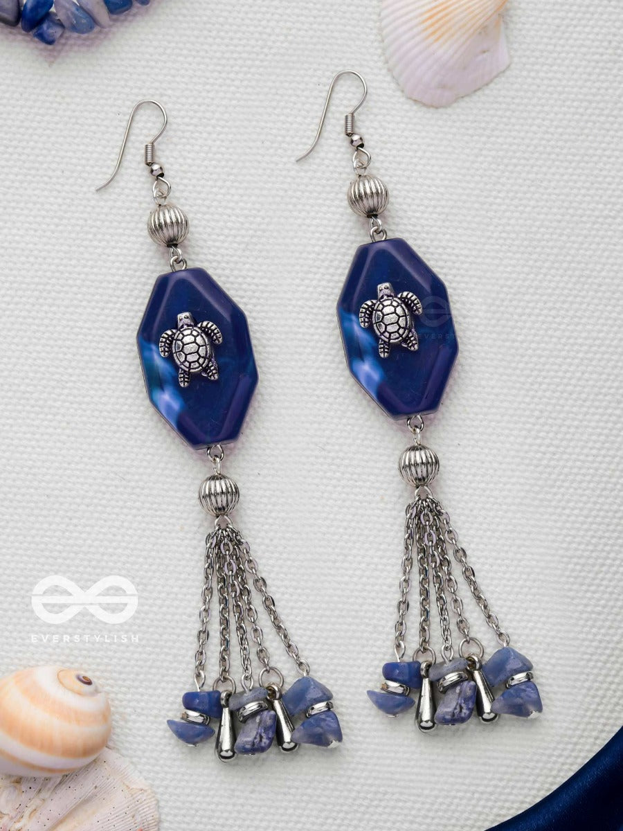 Turtle Tidings - Oxidised Embellished Earrings