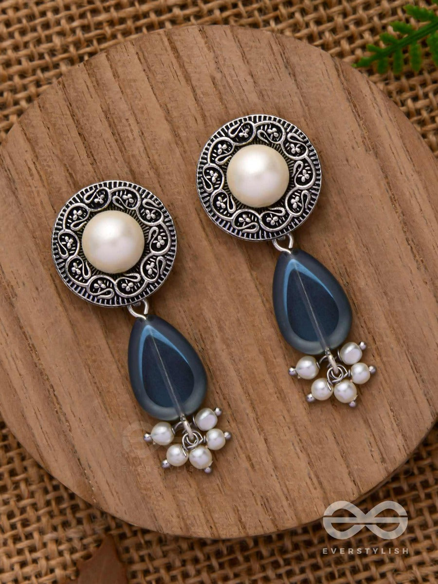 Marine Moonstone - Oxidised Pearl Jhumka Earring