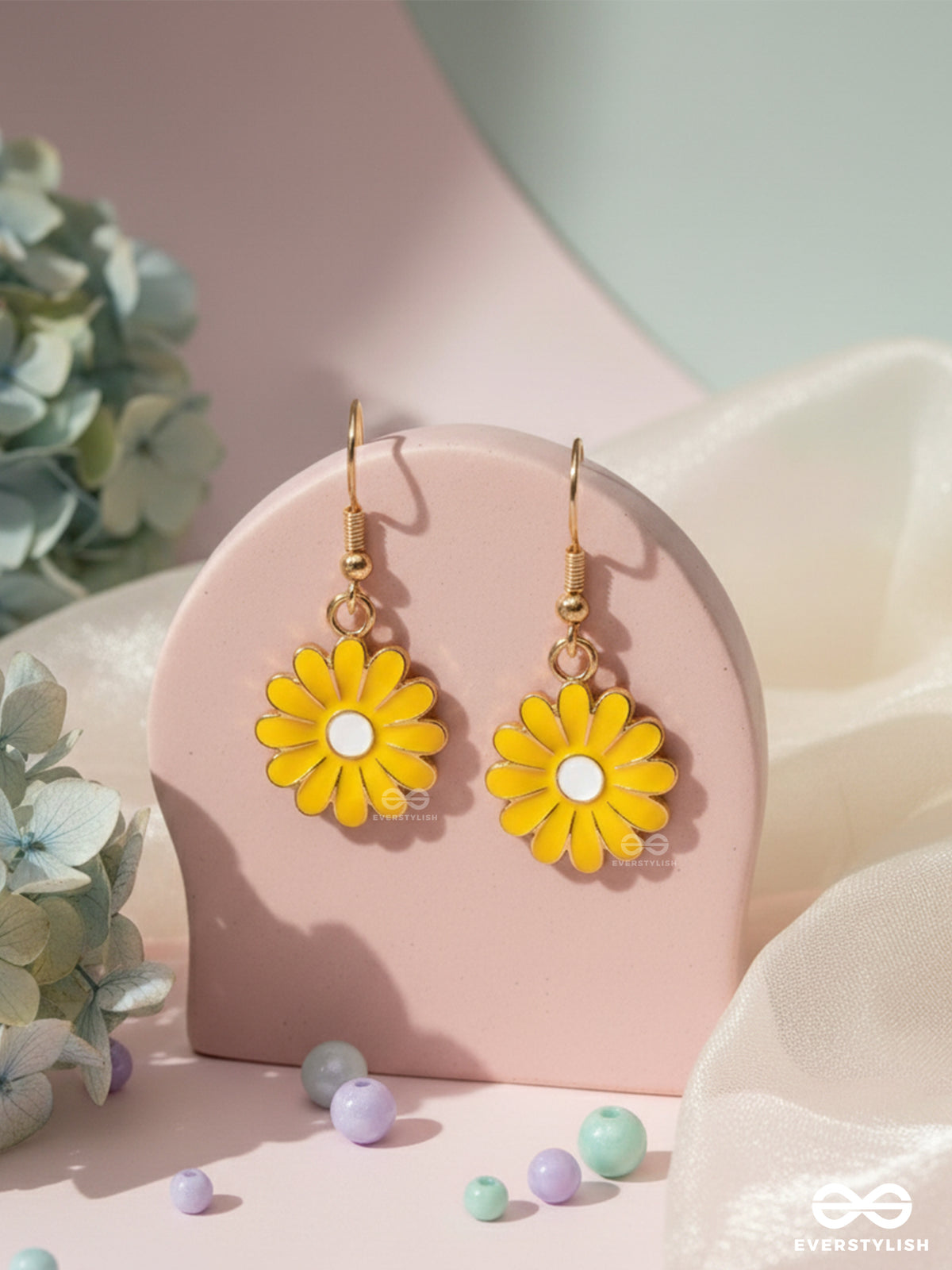 The Lively Daisy - Golden Embellished Earrings