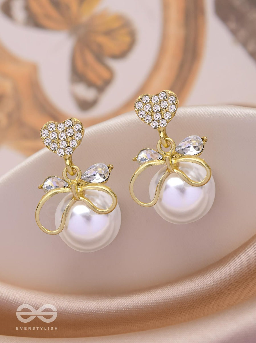 The Lovebow Bonanza - Golden Pearl Earrings