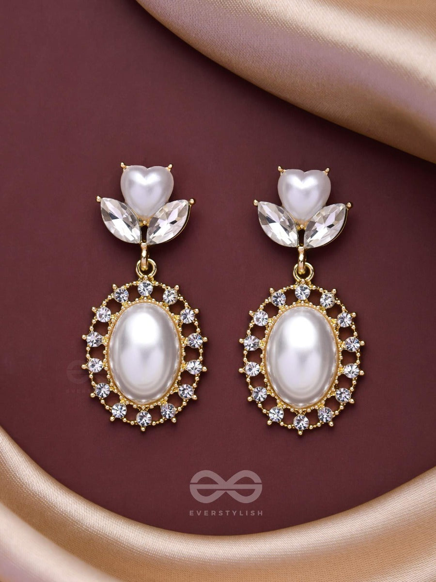 The Graceful Era - Golden Embellished Earrings
