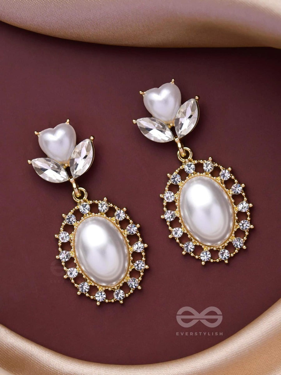 The Graceful Era - Golden Embellished Earrings